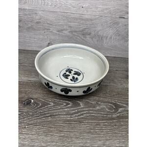 Iron Mountain Martha's Flowers Stoneware Vegetable Bowl 7-7/8” D X 2-7/8"H